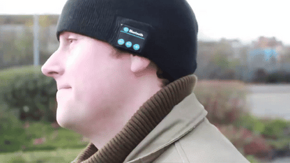 Praktisk Bluetooth-mössa med lampa och handsfree-funktion